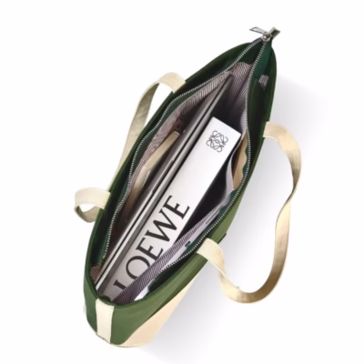 Bên trong túi Tote YENNY