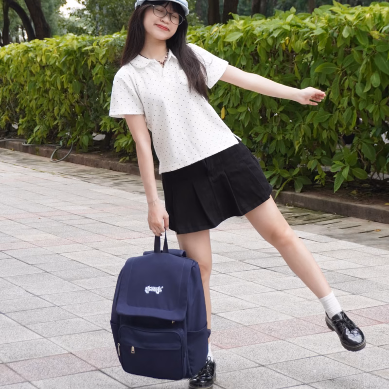 So sánh hàng balo canvas chính hãng
